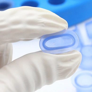 Mäkké silikónové klobúčiky...